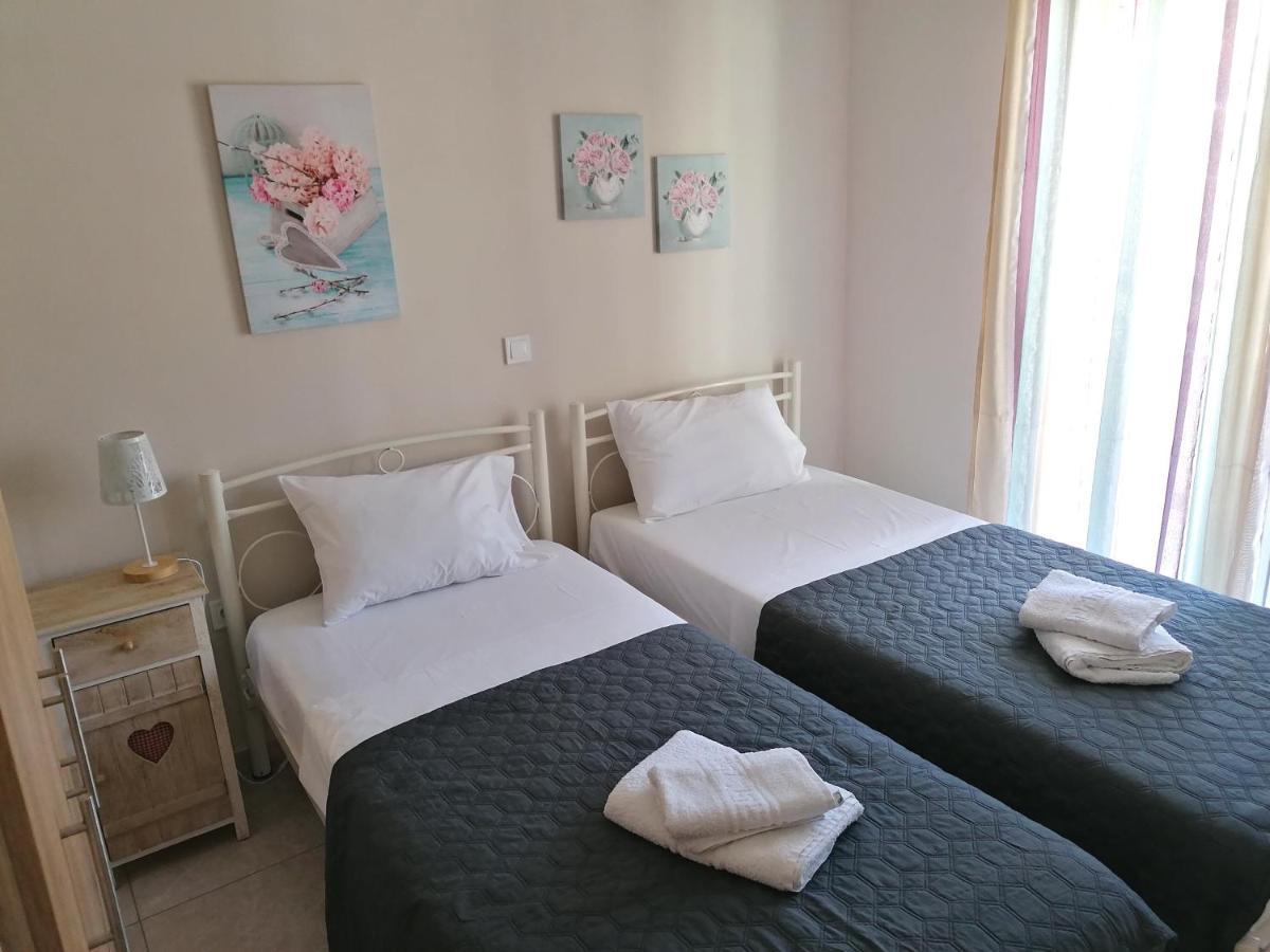 Myrsini'S Sea View Apartment Néa Péramos Zewnętrze zdjęcie