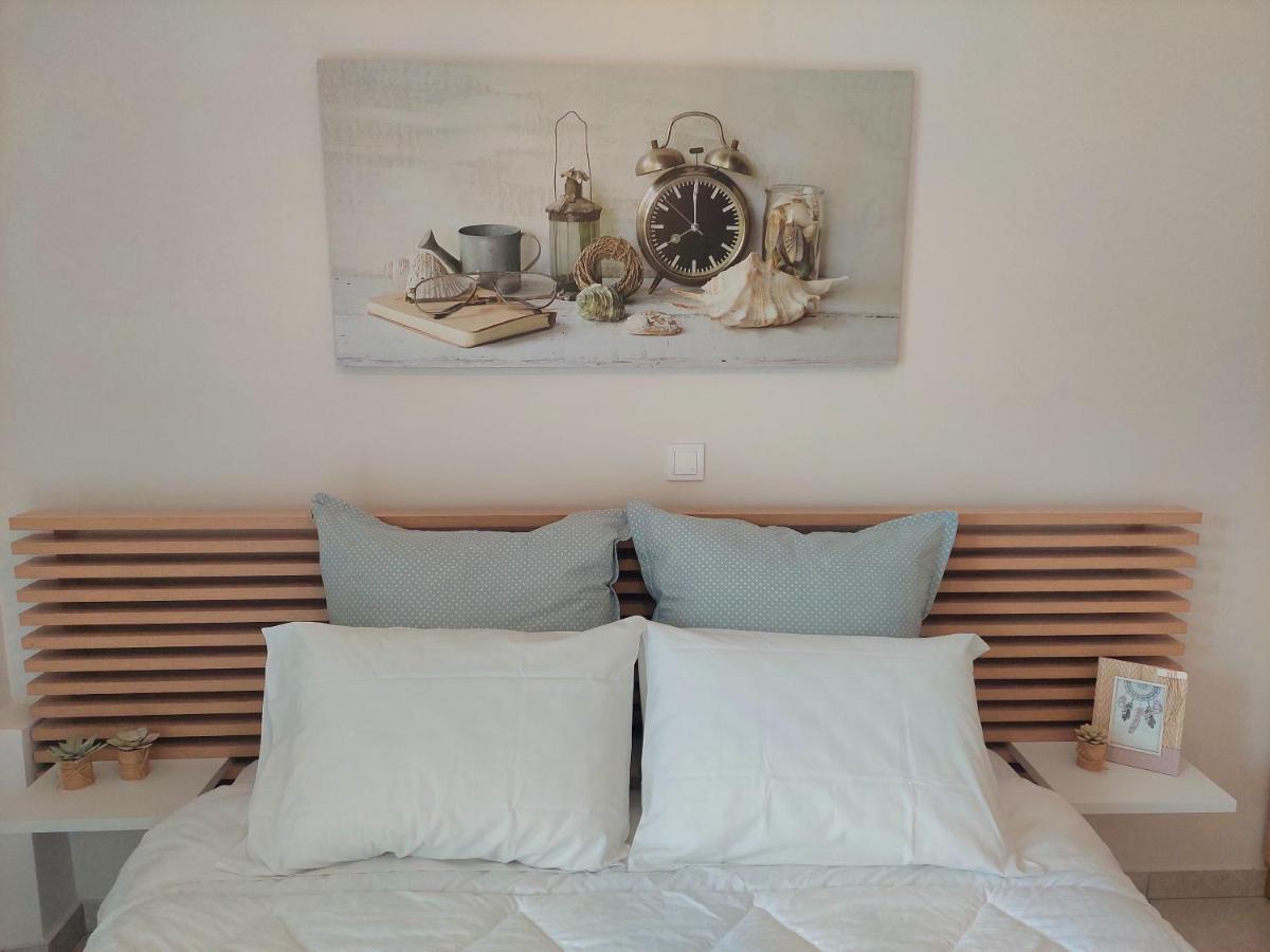 Myrsini'S Sea View Apartment Néa Péramos Zewnętrze zdjęcie